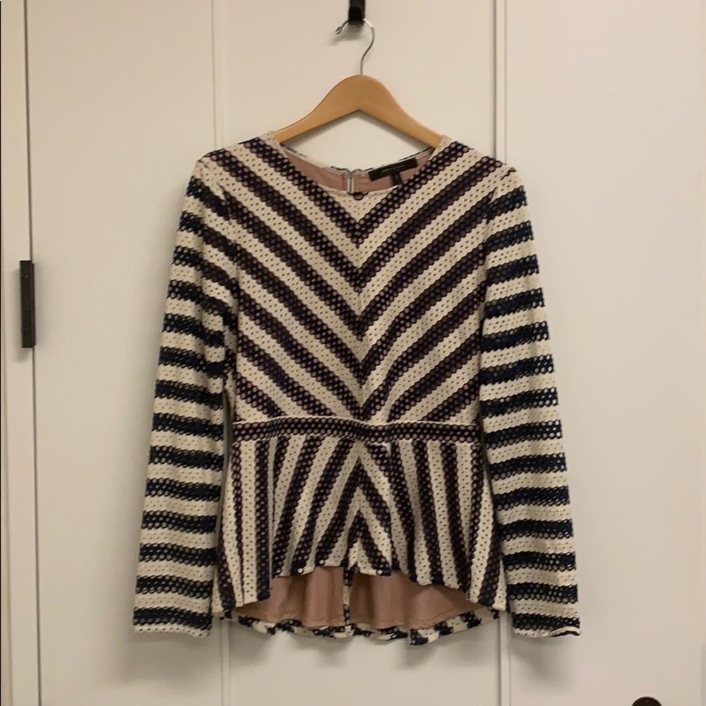 Navy white plum BCBG blouse size L